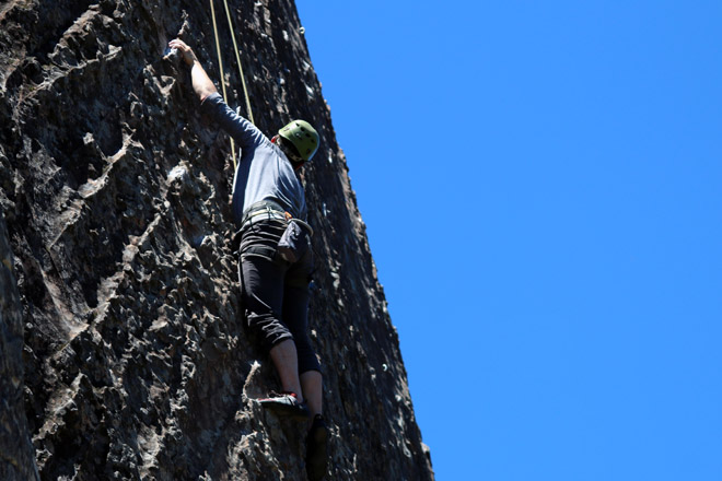 rock climbing on Lookout Mountain in Alabama with True Adventure Sports.