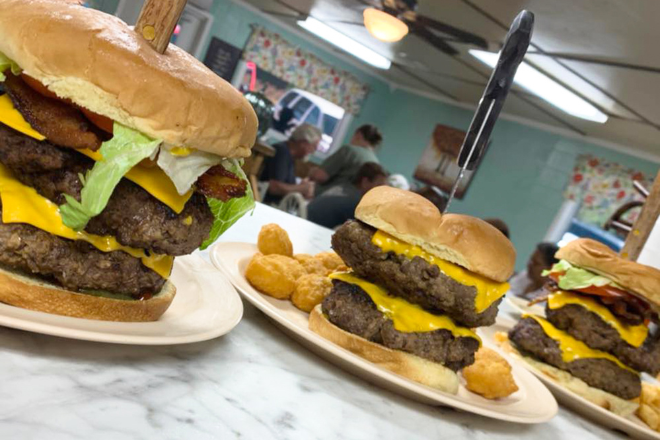 Big Time Cafe Burgers